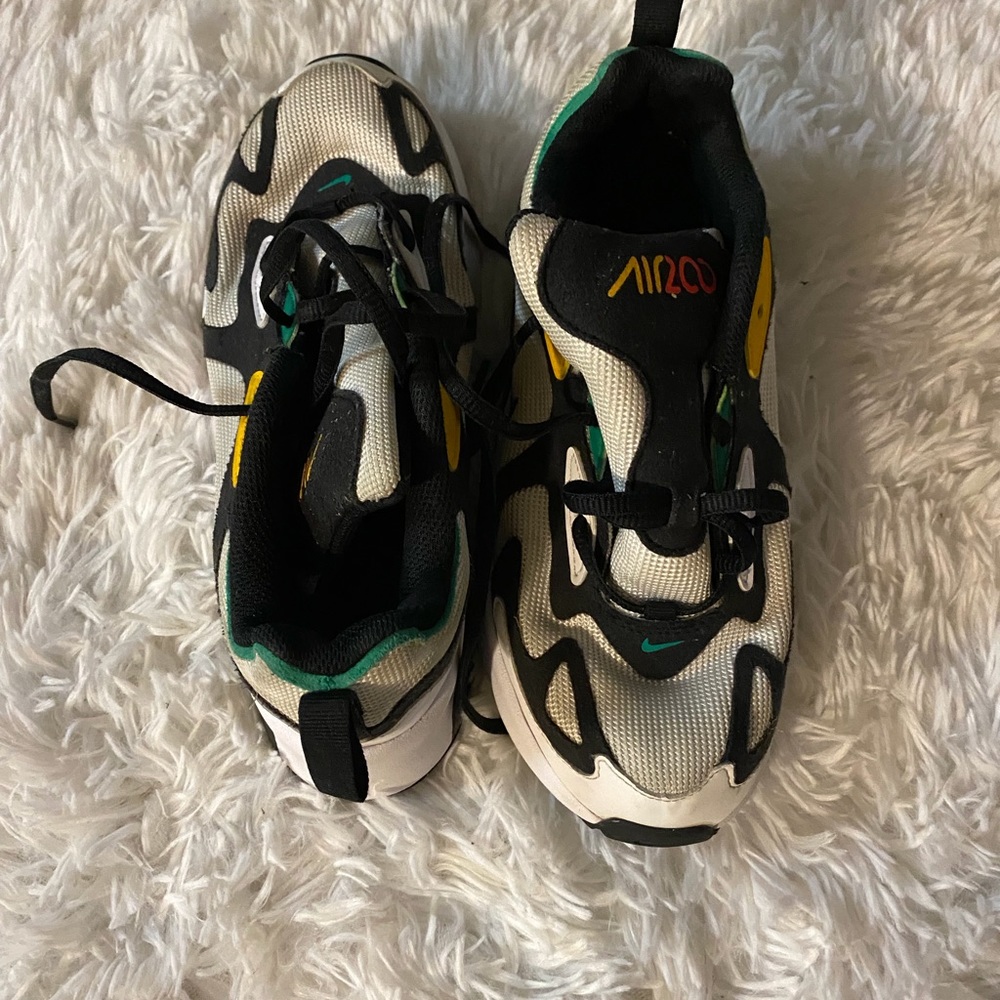 Nike boys sneakers